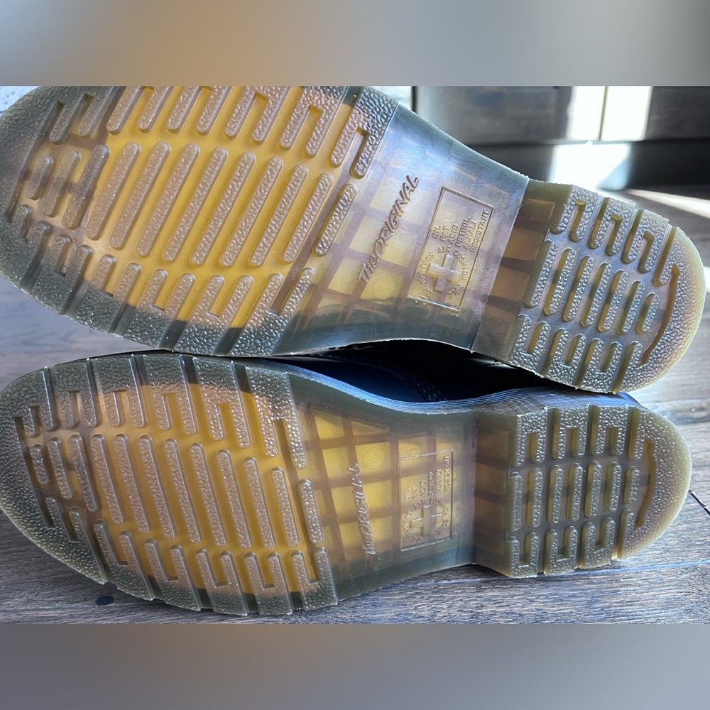 Dr. Martens 1460 Smooth Leather Boots Black Size 11 Men / 12 Women - Picture 4 of 12